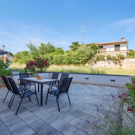 Apartmán In Nova Vas - Porec - Istrien 42148 Kukci