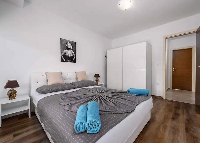 In Nova Vas - Porec - Istrien 42148 Apartment Kukci