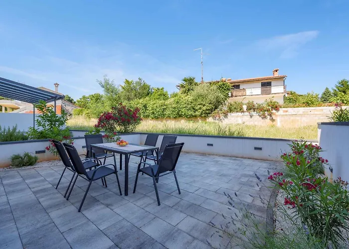 Apartment In Nova Vas - Porec - Istrien 42148 Kukci